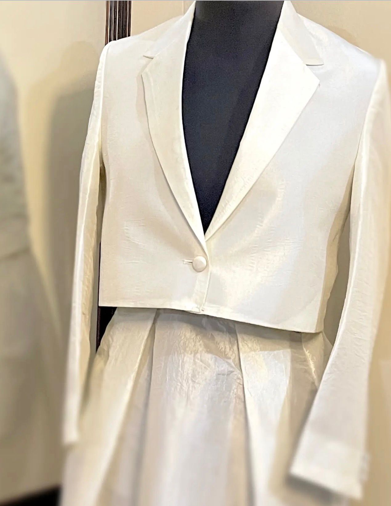 Pearl Ivory Cropped Blazer & Maxi Skirt Co-ord Set – DEEBA'S
